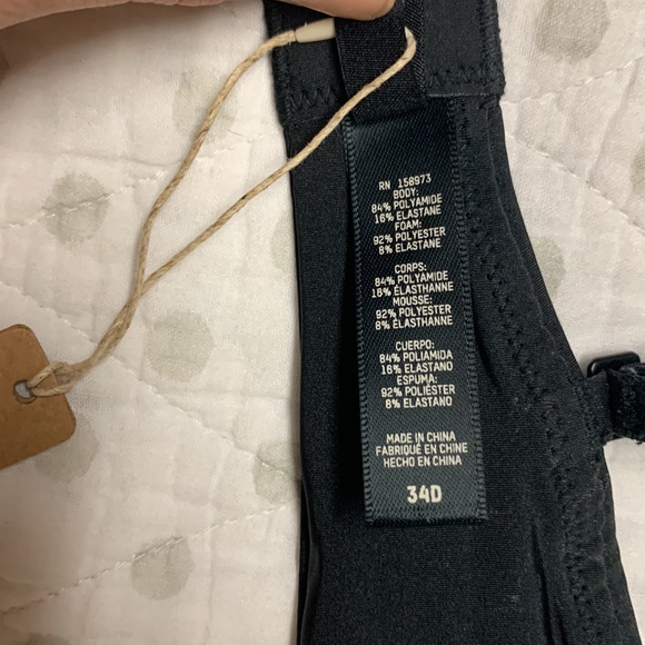 COPY - Skims 34 D Onyx wireless push up - Picture 7 of 9